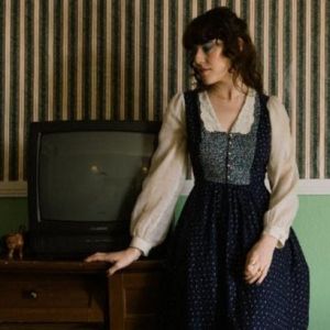 Video: RACHEL BOBBITT Shares 'Marian' Video