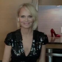 VIDEO: Kristin Chenoweth and Shoshana Bean Perform 'Happy Days Are Here Again / Get H