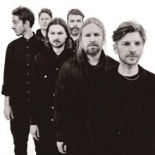 Editors Share New Track 'Kiss'