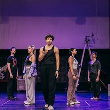 PHOTOS: Nuevas imágenes de los ensayos de GODSPELL, dirigido por Antonio Banderas en