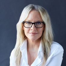 Rachael Harris Returning to Host 12th Annual LMGI Awards