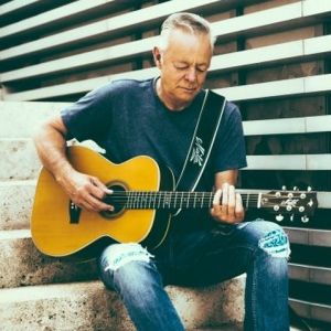 Tommy Emmanuel Lights Up New Year With UK & US Tour Dates