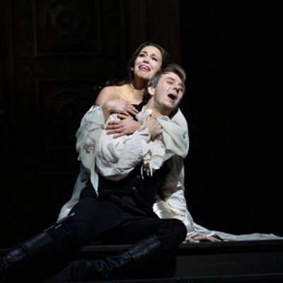Review: Sierra, Bernheim Soar in the Met's ROMEO ET JULIETTE