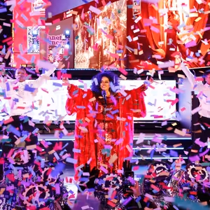 Photos: Diana Ross, Mariah Carey, & More Ring in 2026 at NEW YEAR’S ROCKIN’ EVE