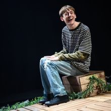 EDINBURGH 2024: Review: IS THE WIFI GOOD IN HELL, Underbelly Cowgate