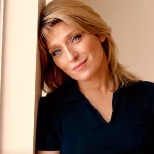 Exclusive: Oh My Pod U Guys- Liz Larsen Is A Cadillac