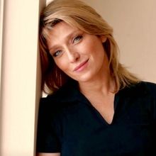 Exclusive: Oh My Pod U Guys- Liz Larsen Is A Cadillac