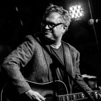 BWW Review: BWW REVIEWS: BACK TO BEING A DUO, PAGE SHINES AGAIN IN NEWARK at 31 West…