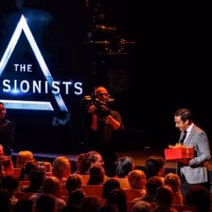 THE ILLUSIONISTS – MAGIC OF THE HOLIDAYS to Arrive at the Princess of Wales Theatre…