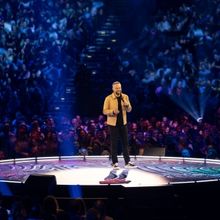 Nate Bargatze Returns to Netflix With Two New Comedy Specials