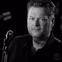 VIDEO: Blake Shelton Performs 'Minimum Wage' on THE LATE SHOW WITH STEPHEN COLBERT Video