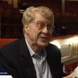 Video: Michael Crawford Reflects on PHANTOM OF THE OPERA Role on CBS MORNINGS