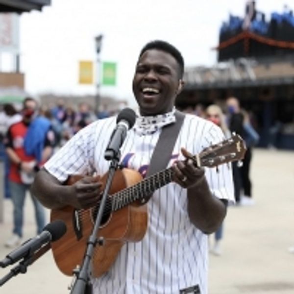 VIDEO: Joshua Henry Performs National Anthem at Mets Opening Weekend - Broadway Theater Video