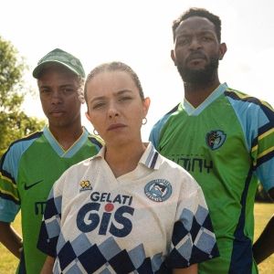Giulia Tess Teams Up With They Hate Change On '4-2-2'