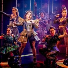 Review: SIX - THE MUSICAL at Admiralspalast - Berlin