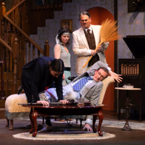 Review: Farce Flourishes in Ottawa Little Theatre's THE COTTAGE Photo