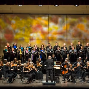 Nicholas McGegan to Return to Lead Philharmonia in BAROQUE GARLANDS