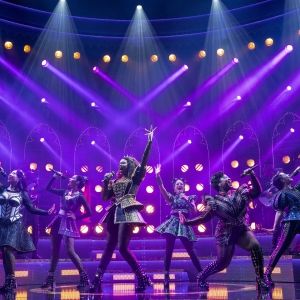 Review: Powerhouse Vocals Energize SIX - THE MUSICAL at Segerstrom Center