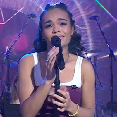 Video: Watch & JULIET's Lorna Courtney Perform 'Baby One More Time' on TODAY