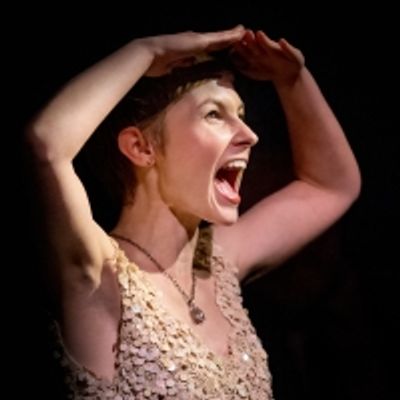 BWW Review: KAT EDMONSON Brings Latenight Chic to Middle C