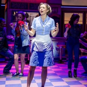 Exclusive Photos: First Look At Desi Oakley & More in WAITRESS at Ogunquit Playhouse