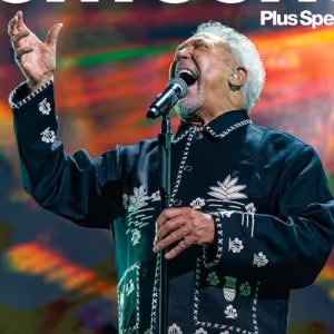 Tom Jones Announces Ages & Stages U.K. Arena Tour