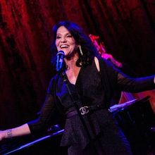 Review: Susan Mack Packs 'Em In at Birdland with 'TIS AUTUMN