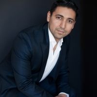 BWW Interview: Efraín Solís of THREE DECEMBERS at Opera San Jose Loves Performing…