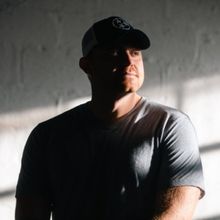 Dan Reardon Drops Heartfelt New Country Single 'Girl I've Been Waiting For'