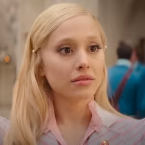 Ariana Grande Had to 'Completely Erase Pop Star Ari' For WICKED: How She…