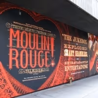 TV: Broadway Walks the Red Carpet at MOULIN ROUGE!