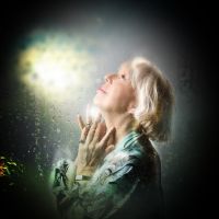 VIDEO: Barb Jungr and The Fourth Choir Release '​In My Troubled Days'