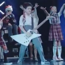 VIDEO: SCHOOL OF ROCK Australia Wishes You A Rockin' Christmas!