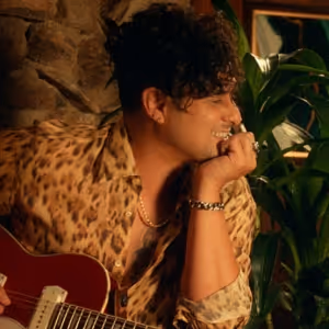 Video: Eric Zayne Shares 80's Nostalgia Inspired 'Tropicana Kisses' Music Video