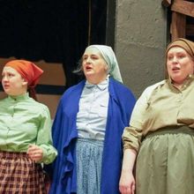 Review: FIDDLER ON THE ROOF at Wichita Community Theatre