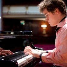 British Pianist Benjamin Grosvenor Performs For Steinway Society