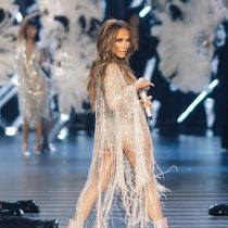 Jennifer Lopez To Return to Las Vegas with New Residency