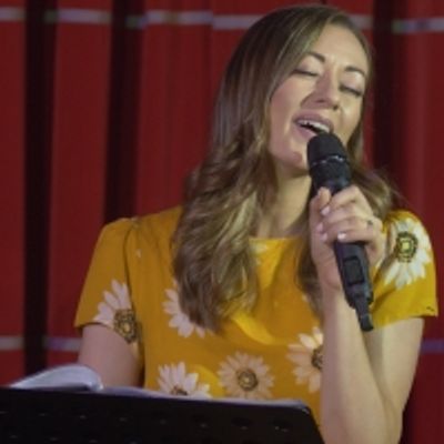 VIDEO: Caroline Kay Performs Original Song 'Always You' From Her Second #1 EP!