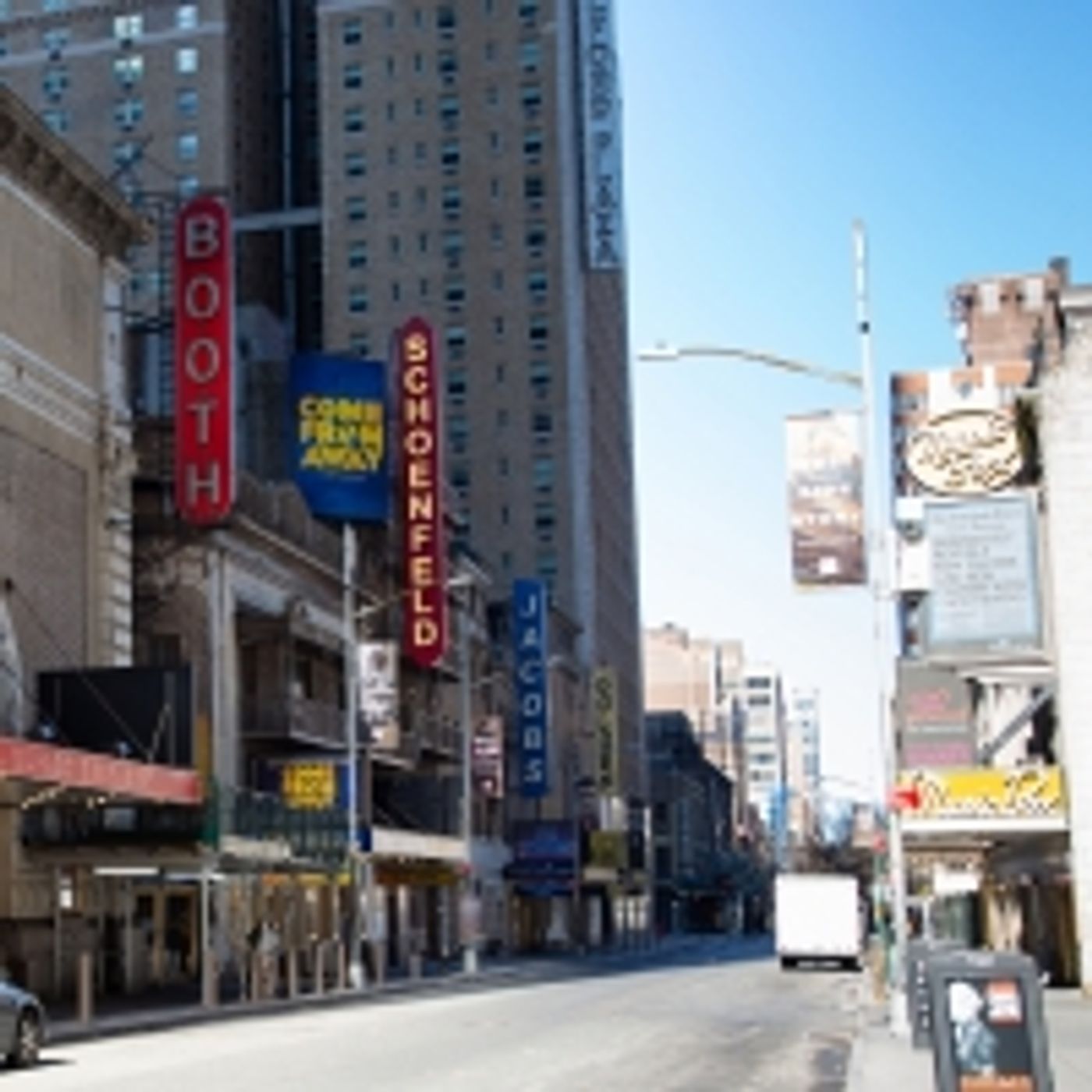 Wake Up With BWW 5/19: First Look at Ben Platt in the Upcoming DEAR EVAN HANSEN Film, and More!  Image