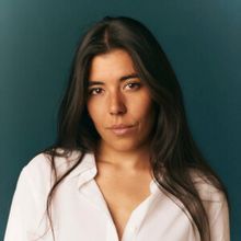 Vitoria de Oliveira Keeps Coming Back to the Work