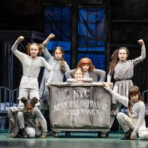 Final Tickets Now On Sale For ANNIE in Brisbane