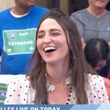 VIDEO: Sara Bareilles Dishes Up WAITRESS News Live on TODAY SHOW!