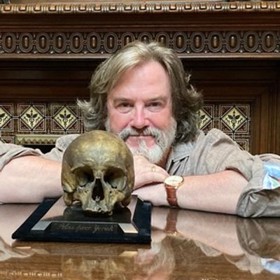 Book Review: WALKING SHADOW LOVE, LOSS AND SHAKESPEARE, By Greg Doran