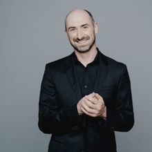 Philharmonia Baroque Orchestra Names Peter Whelan as New Music Director