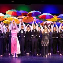 Review: SINGIN' IN THE RAIN at Shedley Theatre