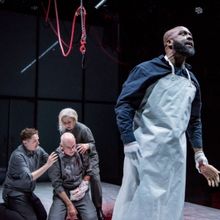 Review: TITUS ANDRONICUS, Hampstead Theatre