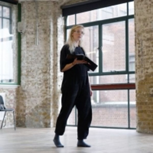 VIDEO: First Look at MUM, Beginning Performances at Theatre Royal Plymouth This Week - UK Regional Theater Video