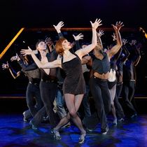 Review: CHICAGO at The 5th Avenue Theatre