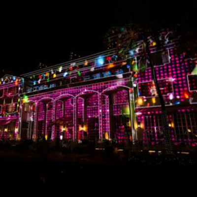 Projection Mapping Transforms Ocean Drive for Holiday Festival