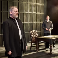 Review: MARY, Hampstead Theatre